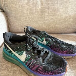 Nike Black and Blue Sneakers with Knit Upper